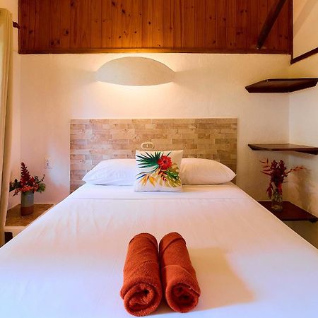Cabinas Montesol Puerto Viejo de Talamanca Eksteriør bilde