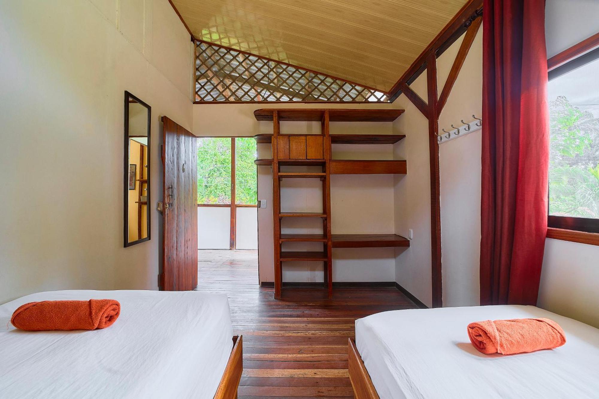 Cabinas Montesol Puerto Viejo de Talamanca Eksteriør bilde