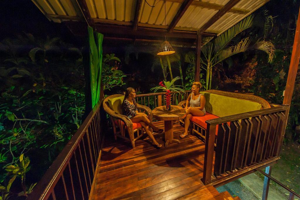 Cabinas Montesol Puerto Viejo de Talamanca Eksteriør bilde