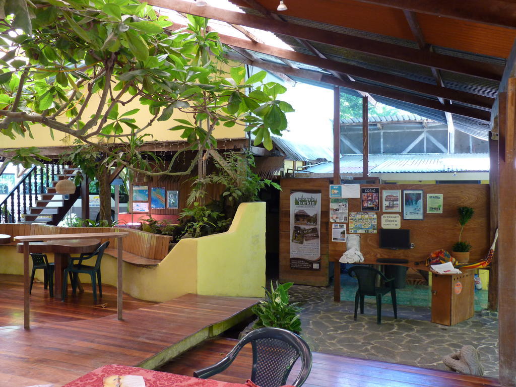 Cabinas Montesol Puerto Viejo de Talamanca Eksteriør bilde